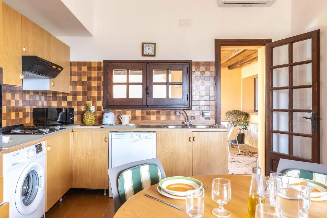 Villa Corallo - Free Wifi - 1Km From The Beach ヴィッラシミーウス イタリア